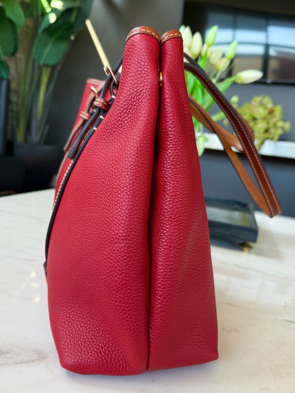 New Dooney & Bourke Side Snap Pebble Grain Leather Tote Red - Picture 12 of 16